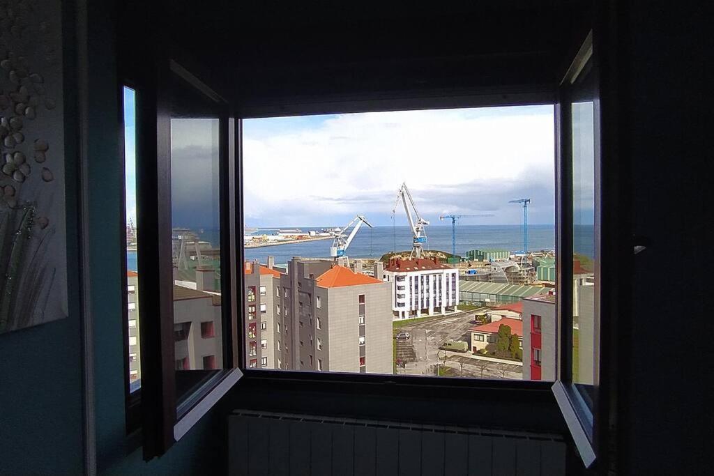 Alojamiento En Playa Del Arbeyal Gijón Exteriör bild